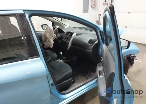 2015 Nissan Versa Note S (Sr)/S Plus/Sl/Sr/Sv from USA, damaged, VIN 3N1CE2CP9FL411155